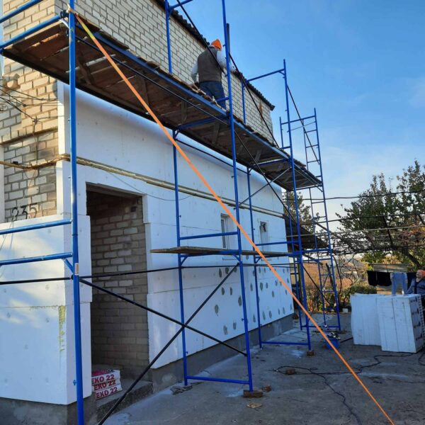 Frame scaffolding 8x9